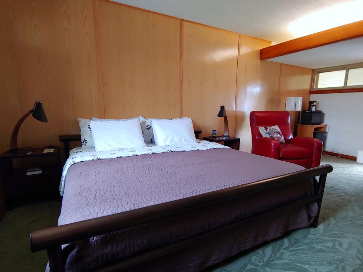 سبرينغ غرين The Usonian Inn Llc المظهر الخارجي الصورة